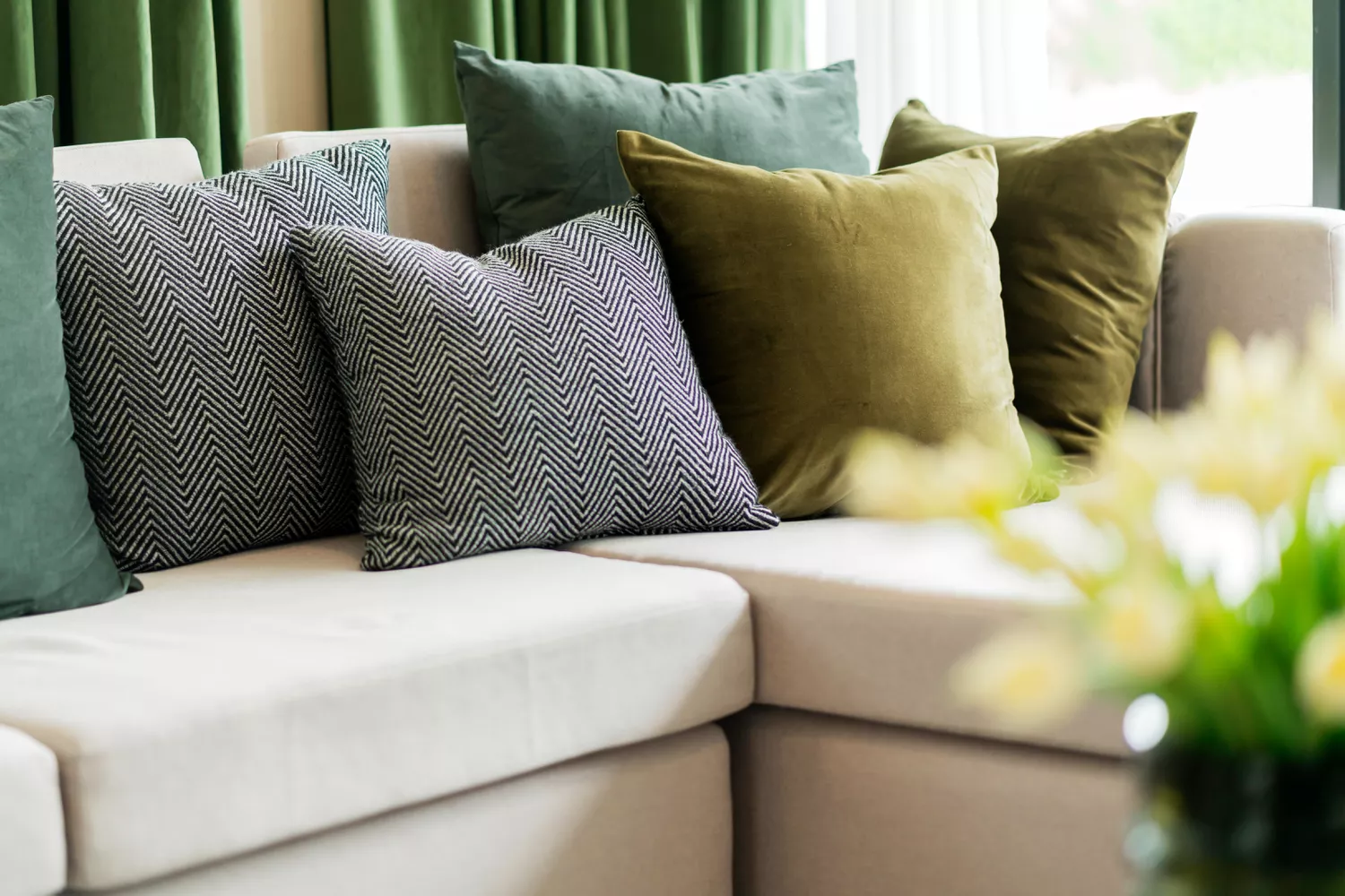 How to Style Every Type of Couch